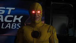 Reverse Flash costume guide