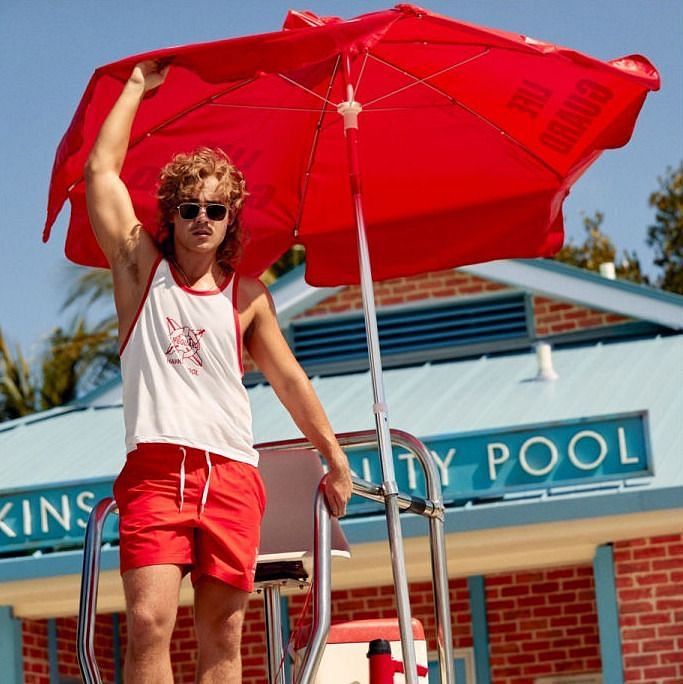 Billy Lifeguard Season 3 costume