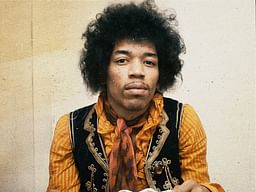 Jimi Hendrix costume guide